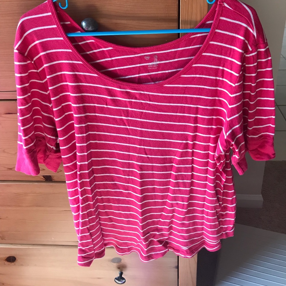 Gap T-shirt